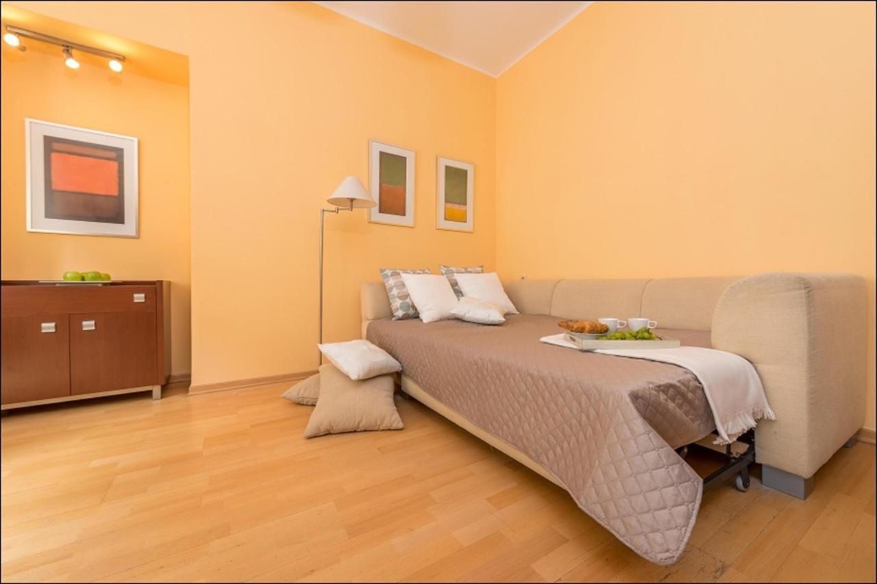 P&O Apartments Piwna Varsovia Exterior foto